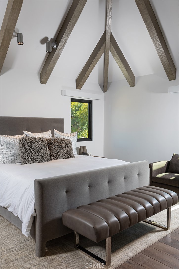 MLS #OC25256286 image #26