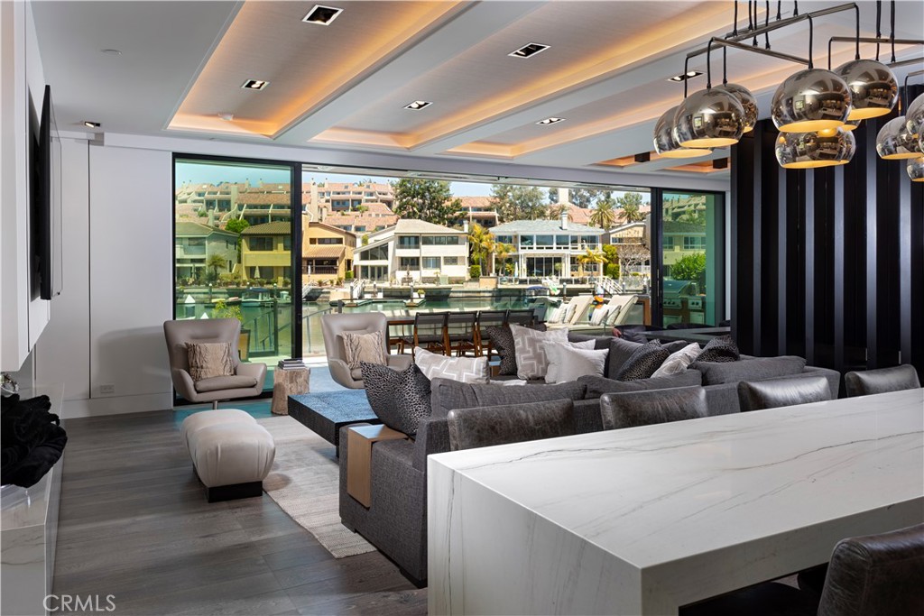 MLS #OC25256286 image #7