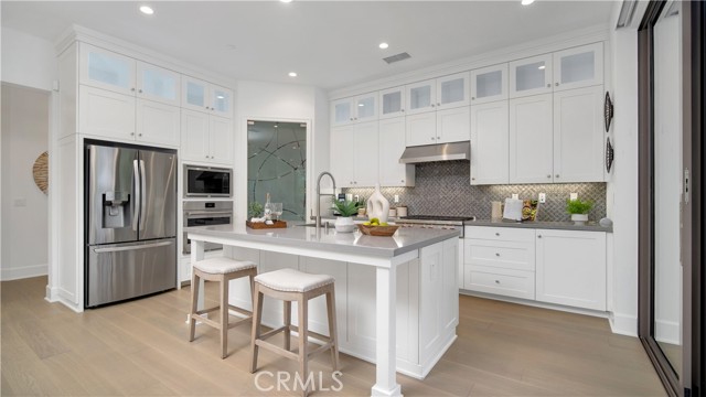 MLS #OC25256306 image #14