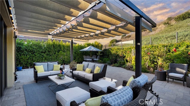 MLS #OC25256306 image #6