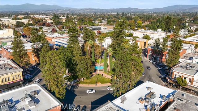 MLS #OC25256309 image #34