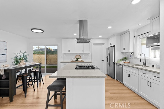 MLS #OC25256309 image #4