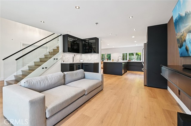 MLS #OC25256312 image #3