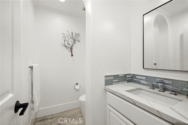 MLS #OC25256336 image #16