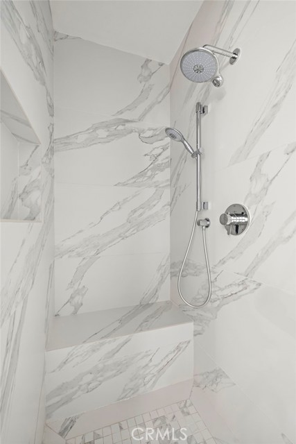 MLS #OC25256336 image #41