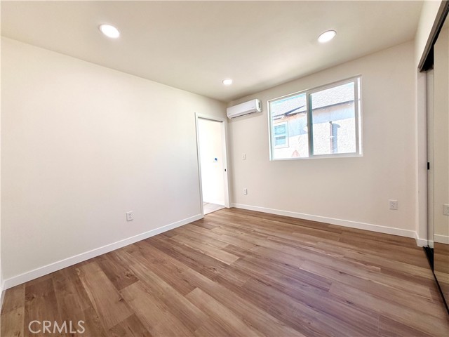 MLS #OC25256350 image #8