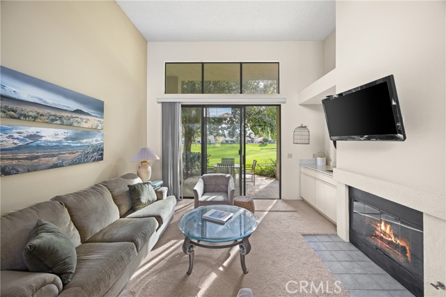 MLS #OC25256358 image #17