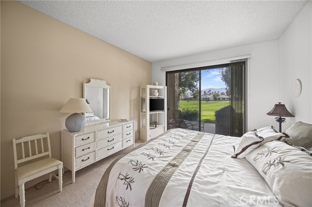 MLS #OC25256358 image #22