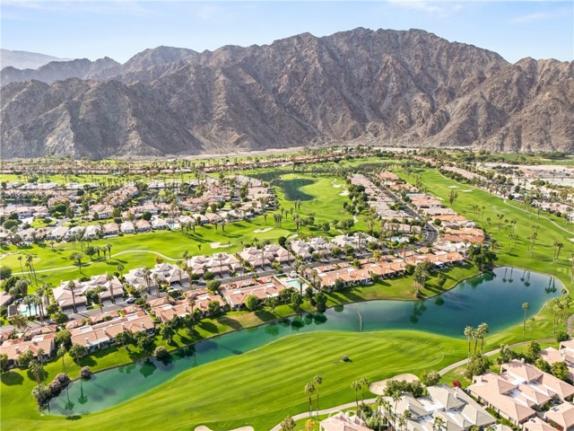 MLS #OC25256358 image #6