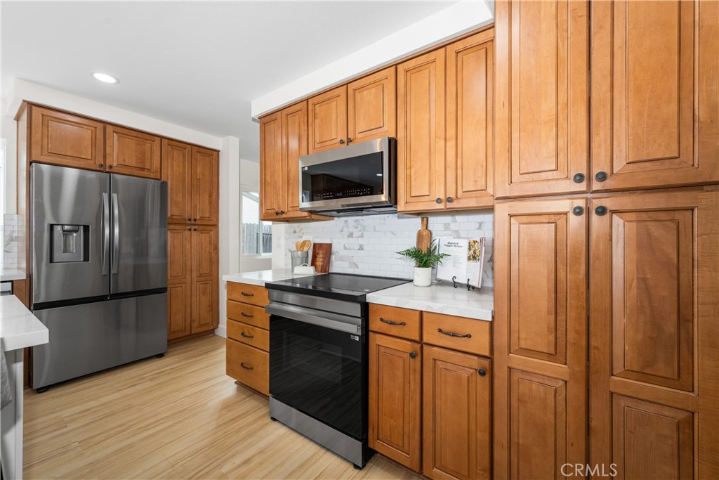 MLS #OC25256376 image #15