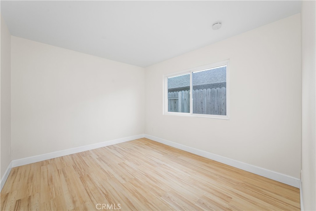 MLS #OC25256376 image #30