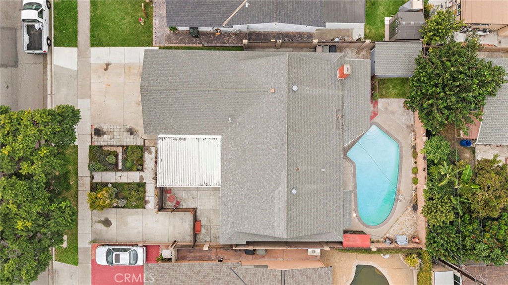 MLS #OC25256381 image #30