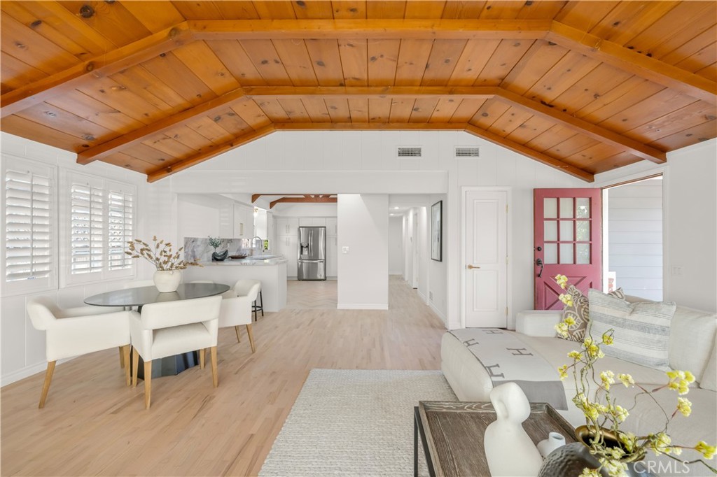 MLS #OC25256397 image #3