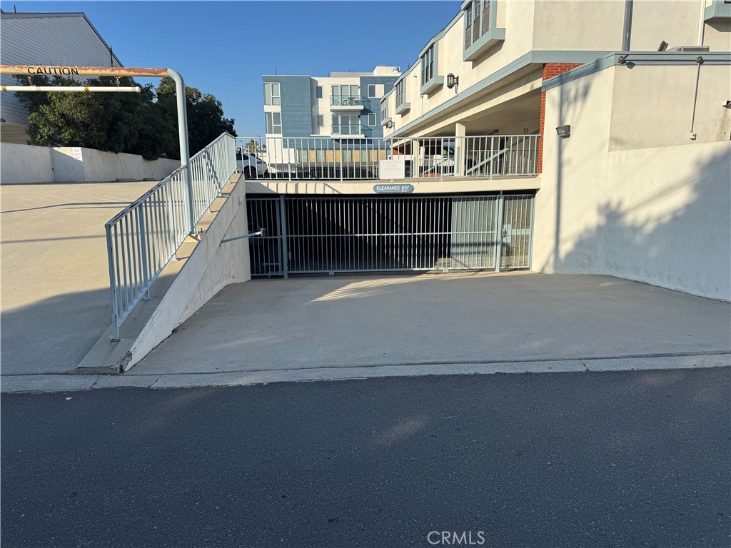 MLS #OC25256407 image #16