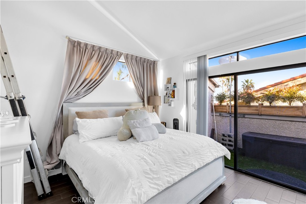 MLS #OC25256409 image #12