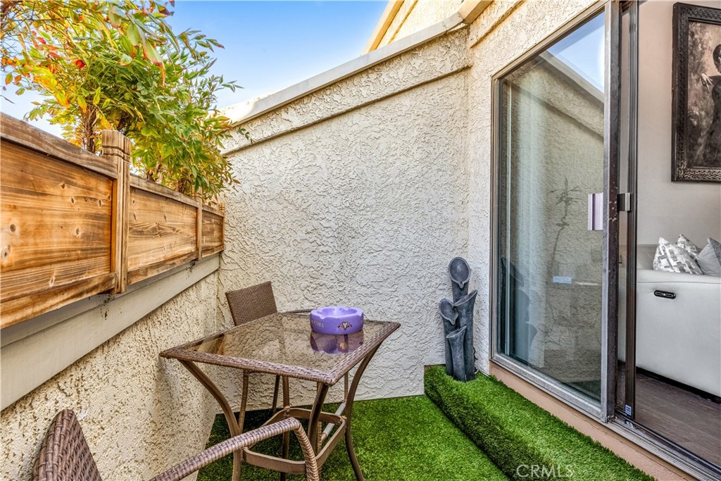 MLS #OC25256409 image #21