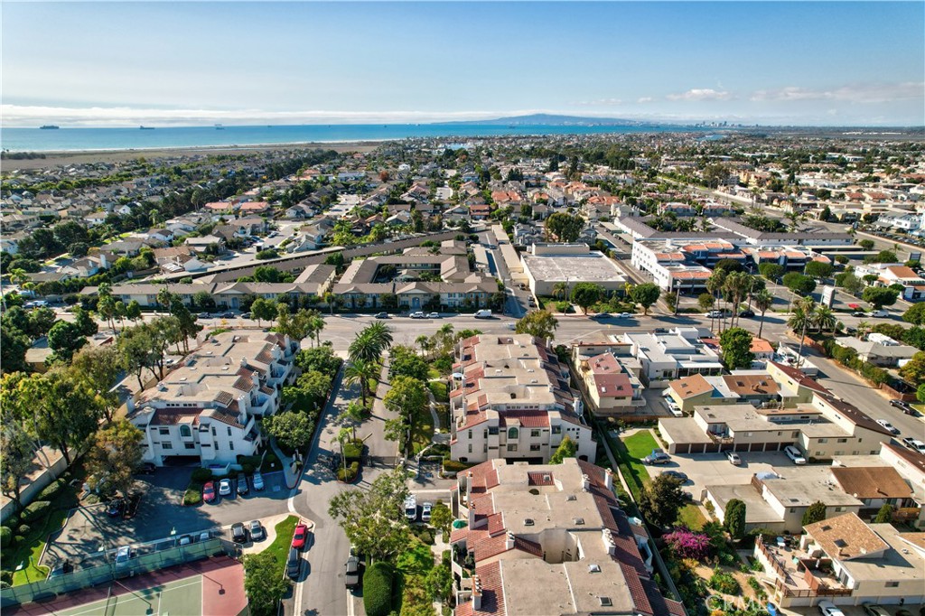 MLS #OC25256409 image #27