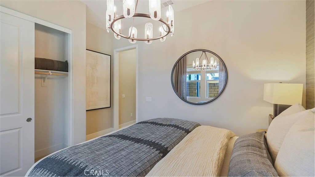 MLS #OC25256419 image #20