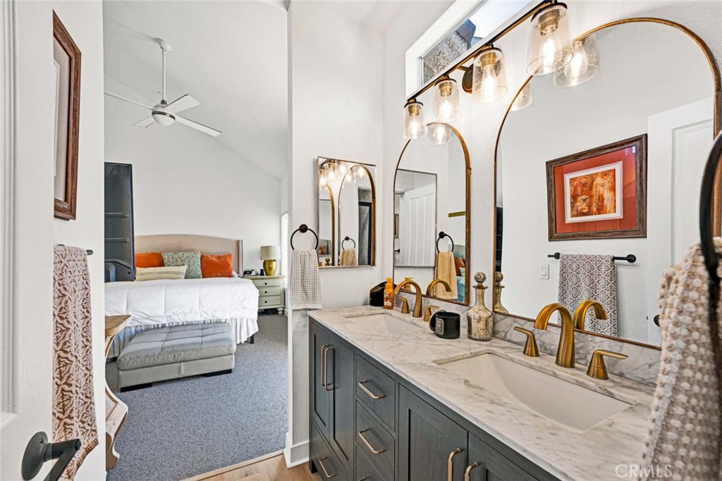 MLS #OC25256449 image #19