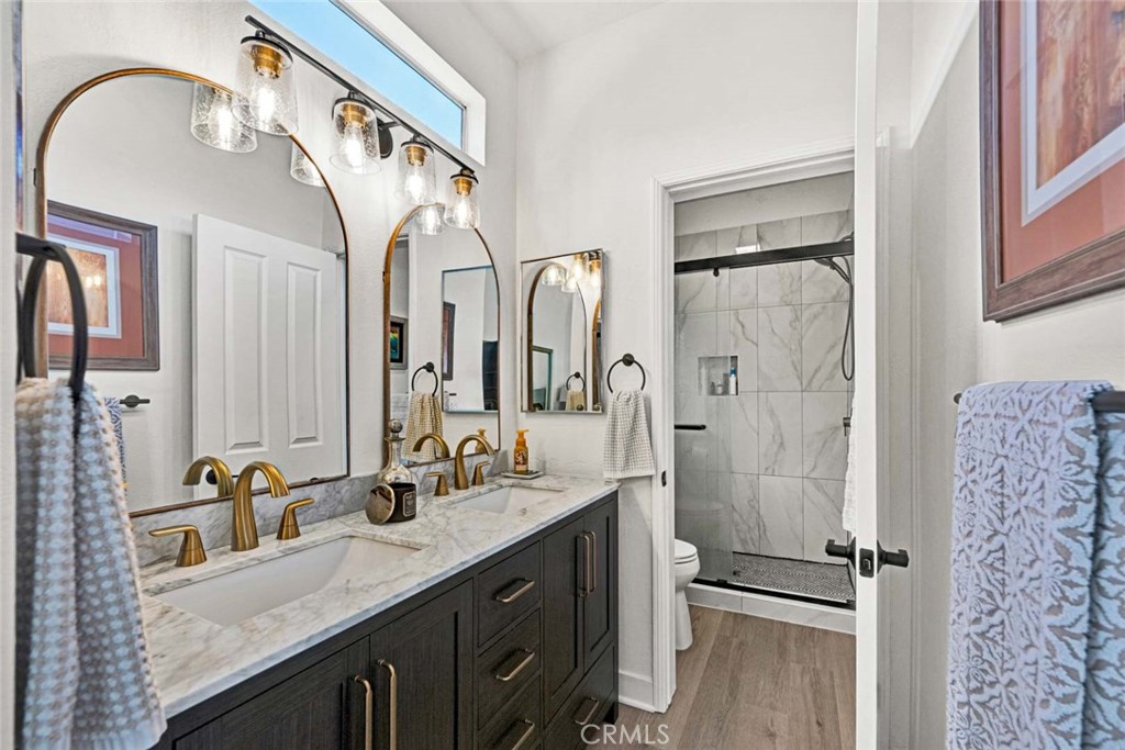 MLS #OC25256449 image #21