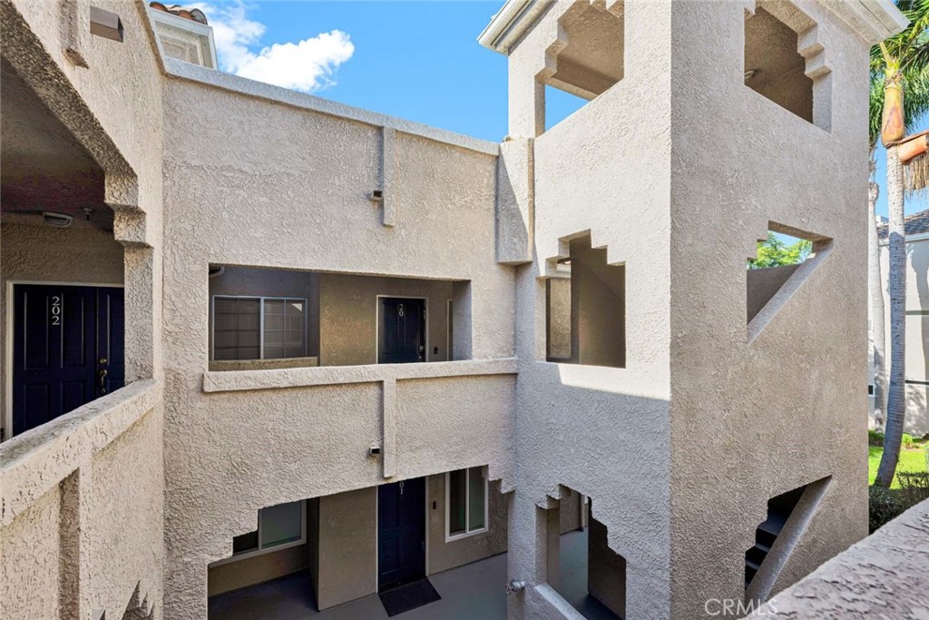 MLS #OC25256449 image #26