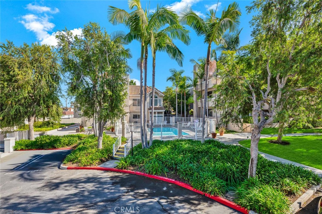 MLS #OC25256449 image #29