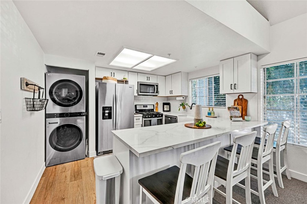 MLS #OC25256449 image #7