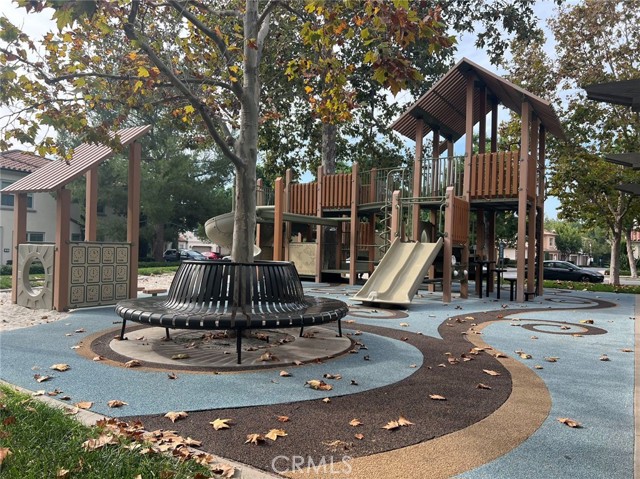 MLS #OC25256450 image #17