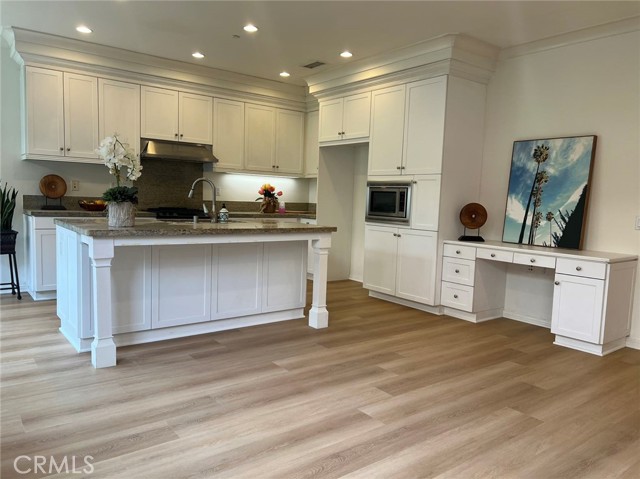 MLS #OC25256450 image #3