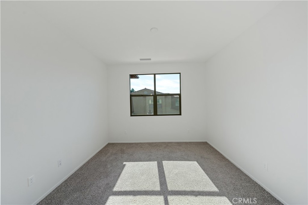 MLS #OC25256455 image #17