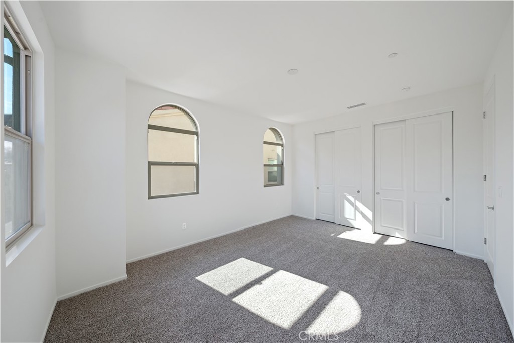 MLS #OC25256475 image #14