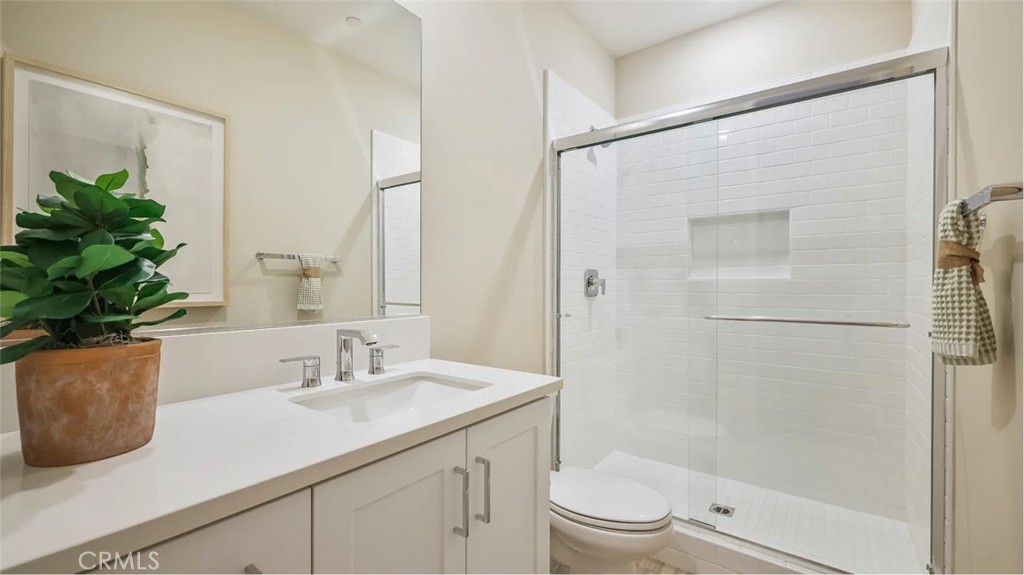 MLS #OC25256478 image #21