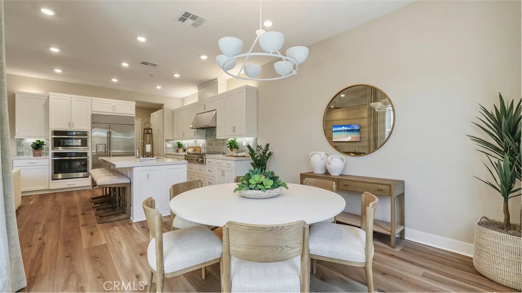 MLS #OC25256478 image #3