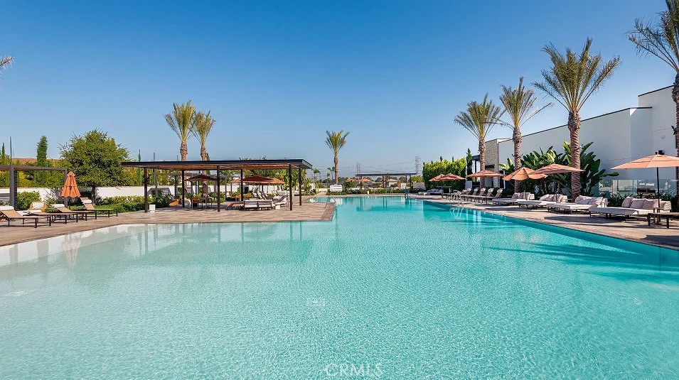 MLS #OC25256478 image #32