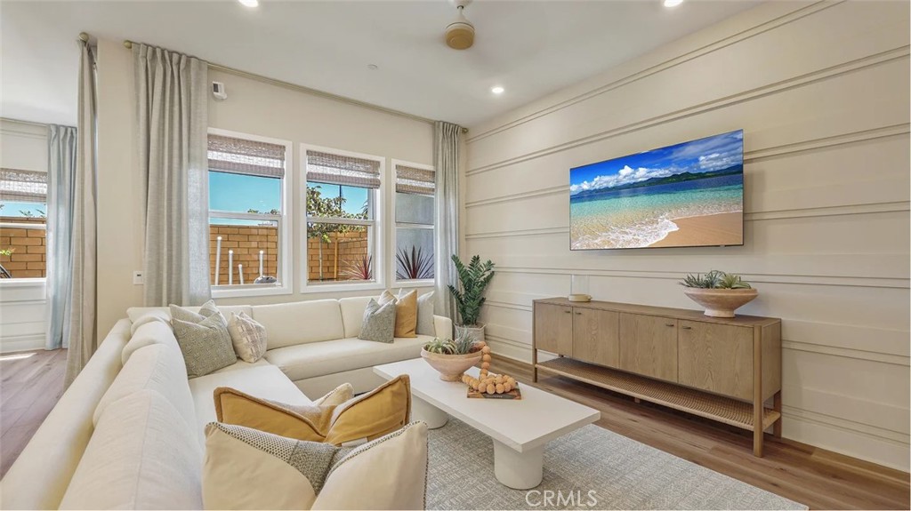 MLS #OC25256478 image #7