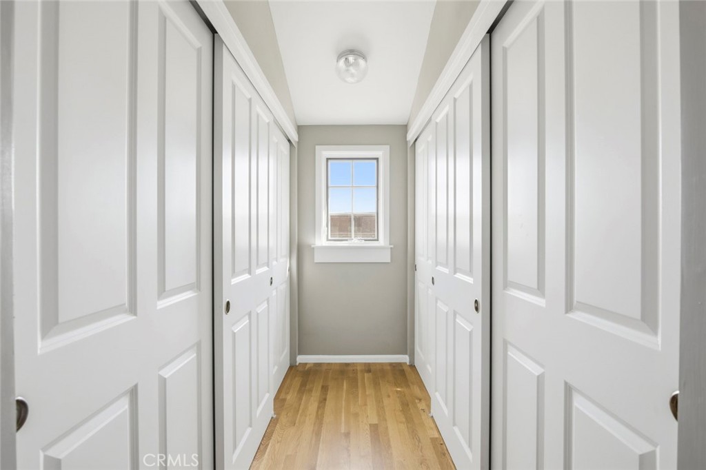 MLS #OC25256559 image #27