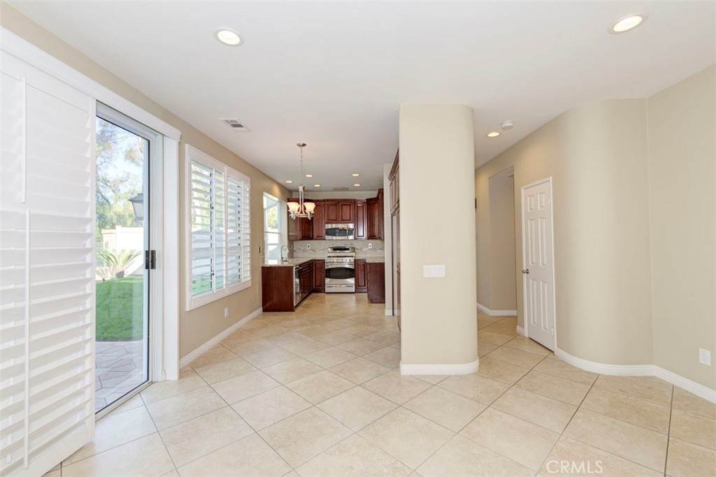 MLS #OC25256609 image #12