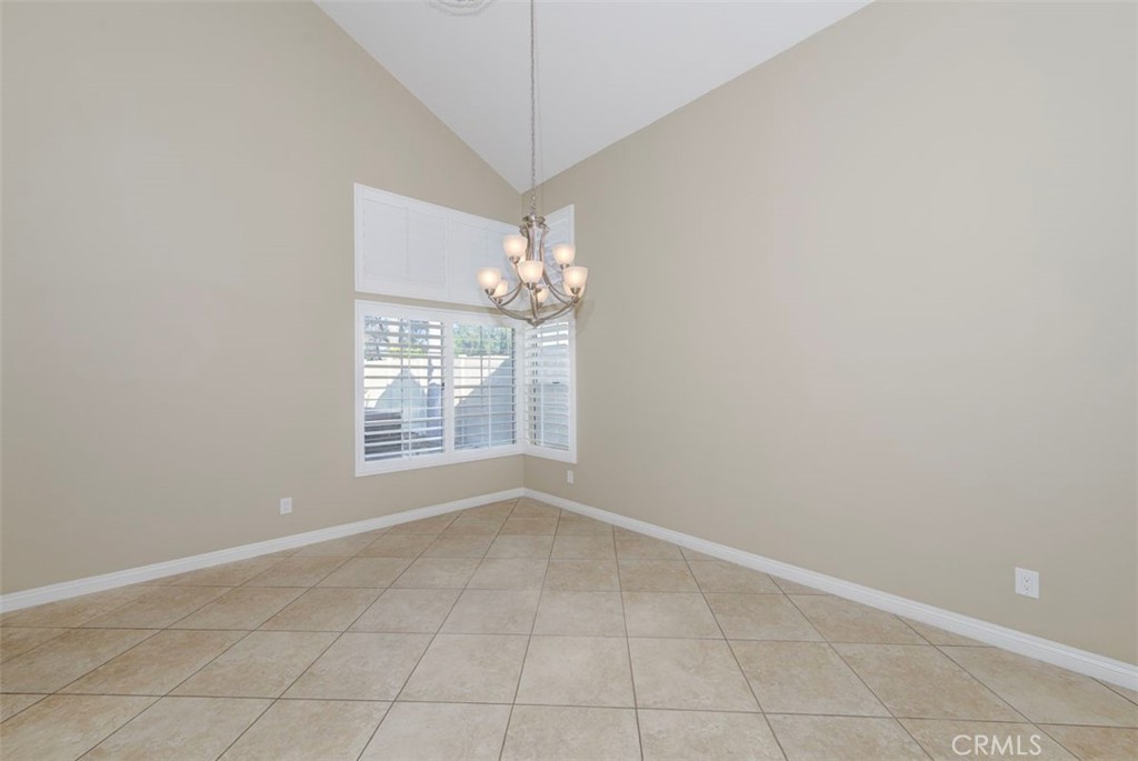 MLS #OC25256609 image #2