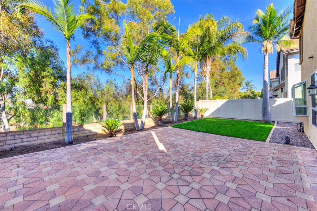 MLS #OC25256609 image #31