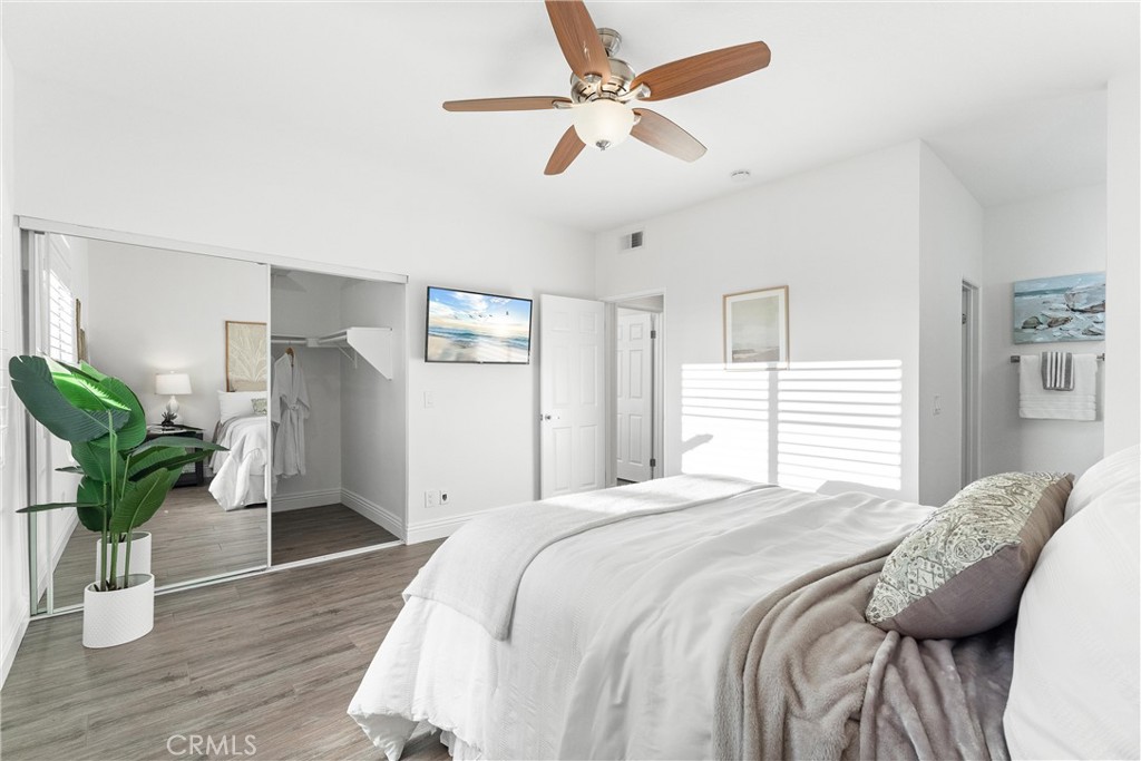 MLS #OC25256639 image #12