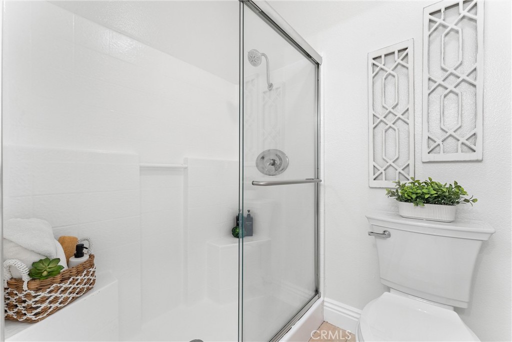 MLS #OC25256639 image #15