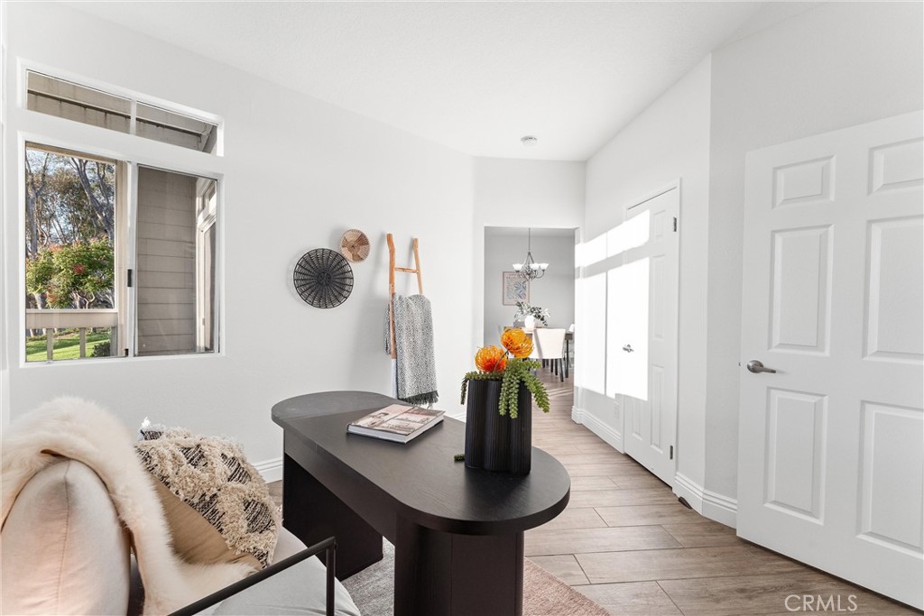 MLS #OC25256639 image #4