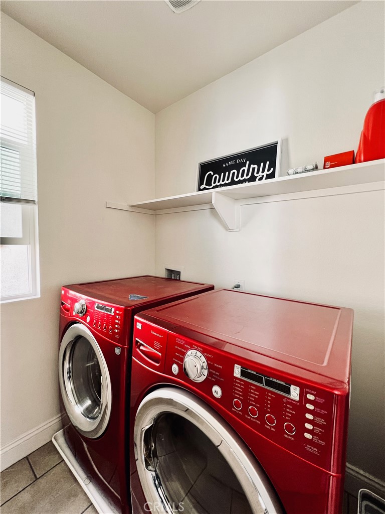 MLS #OC25256644 image #16