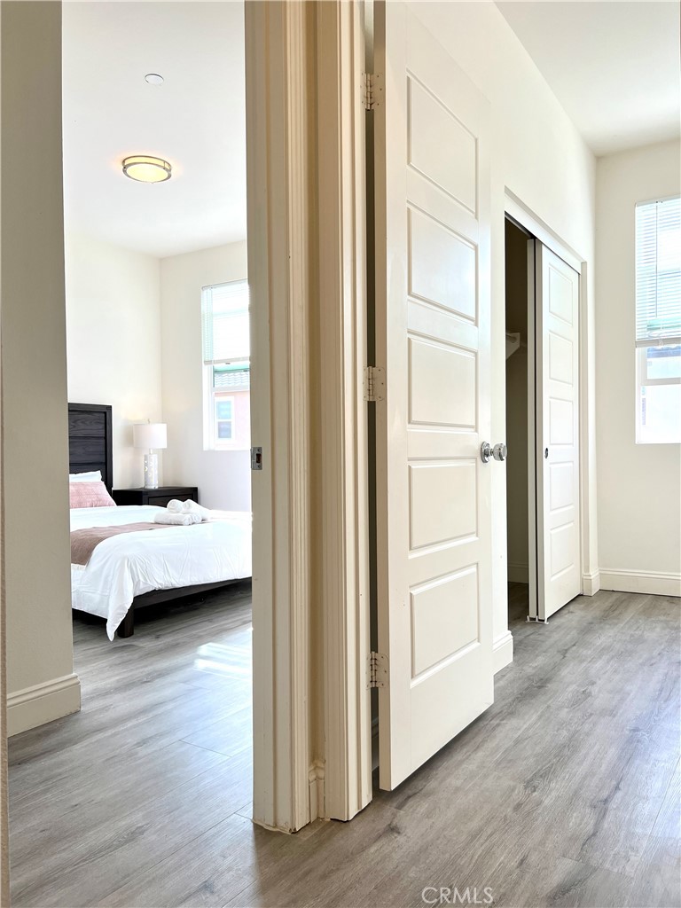 MLS #OC25256644 image #27