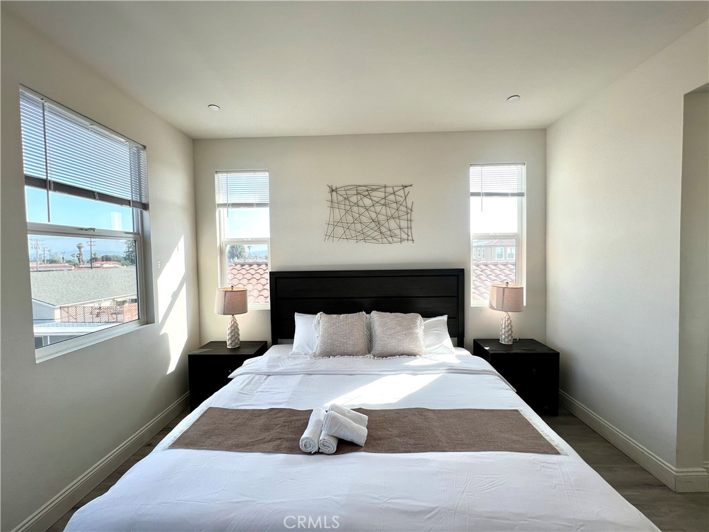 MLS #OC25256644 image #34