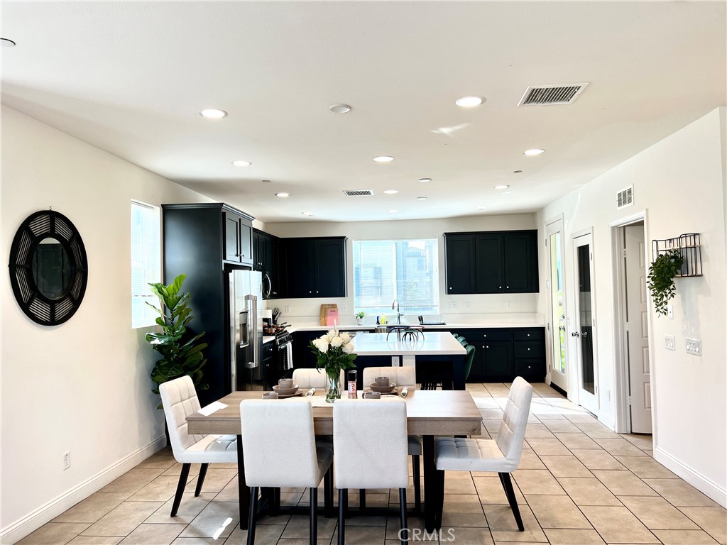 MLS #OC25256644 image #7