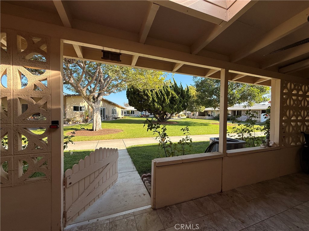 MLS #OC25256655 image #2