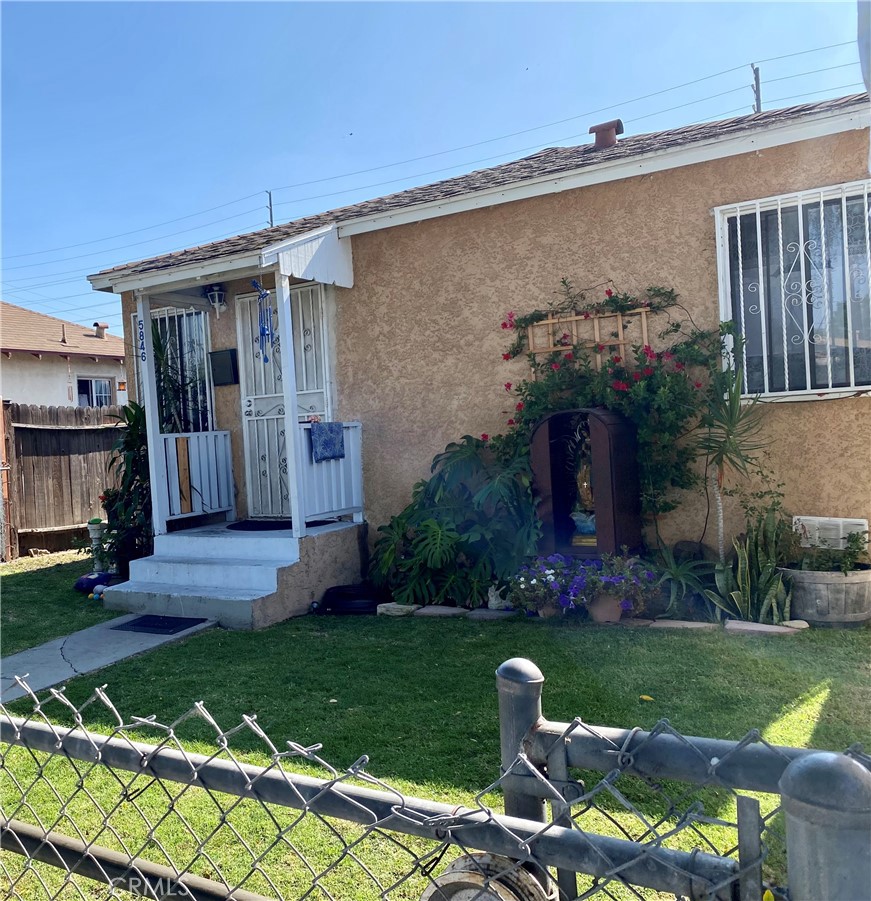 MLS #OC25256663 image #1