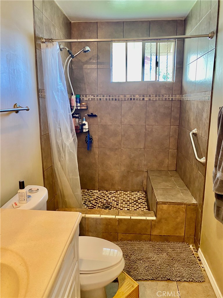 MLS #OC25256663 image #9