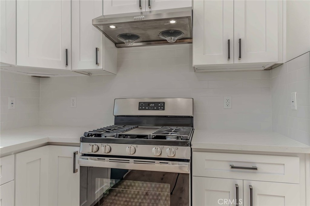 MLS #OC25256684 image #10